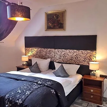 Hotell Attache