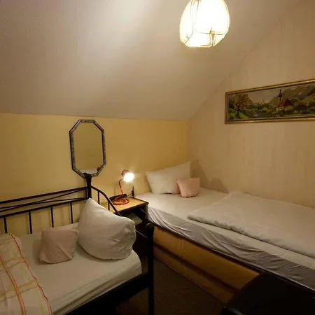 Attache Hotel