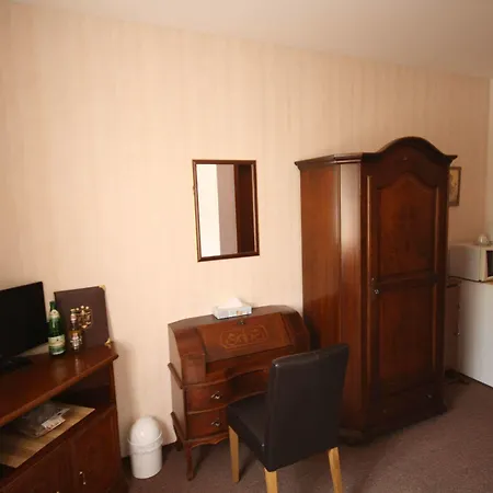 Attache Hotell Raunheim