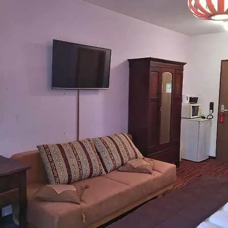 Attache Hotell Raunheim
