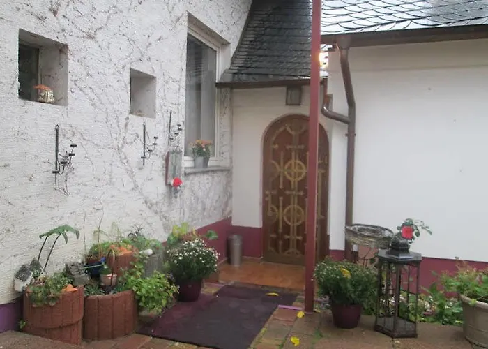 Attaché Szálloda 3*