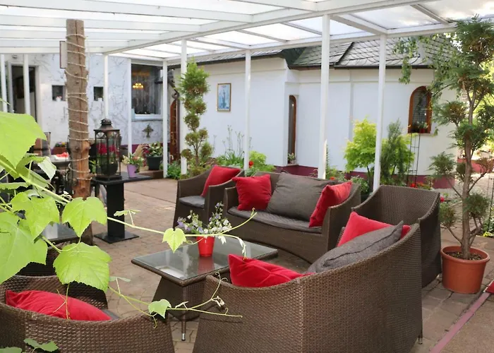 Szálloda Attaché 3*